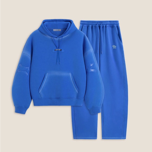 Aelfric Eden Other - NWT Aelfric Eden SOUFFLÉ ICON BOXY CLOUD HOODIE SET large